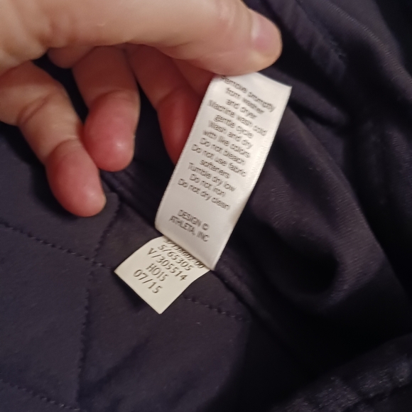 Athleta 2015 Quilted Black Full Jacket Coat Versatile Warm Cozy Large Gorpcore - Picture 5 of 8